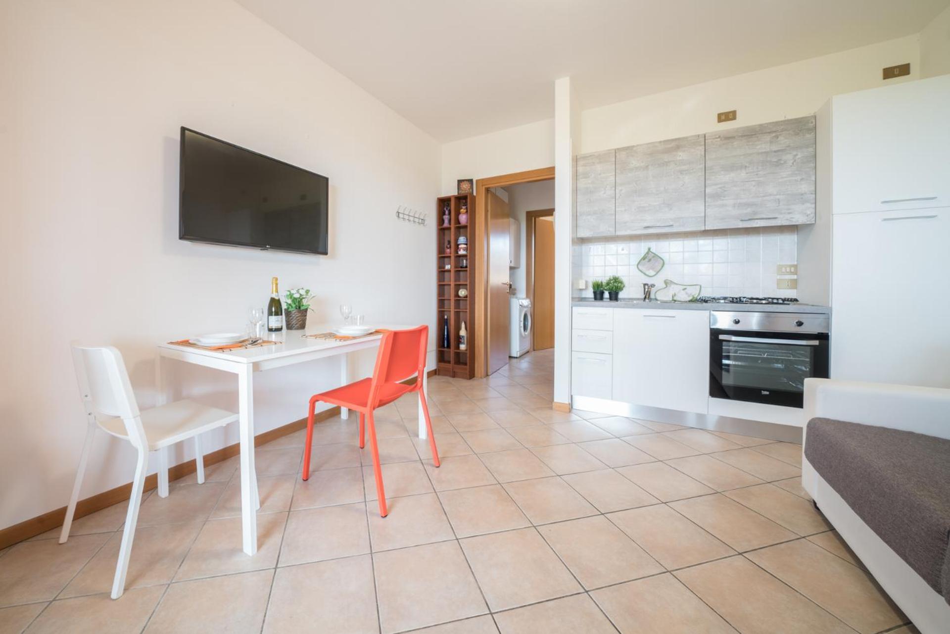 Gardappartamenti Cascinale Pool Apartment Desenzano del Garda